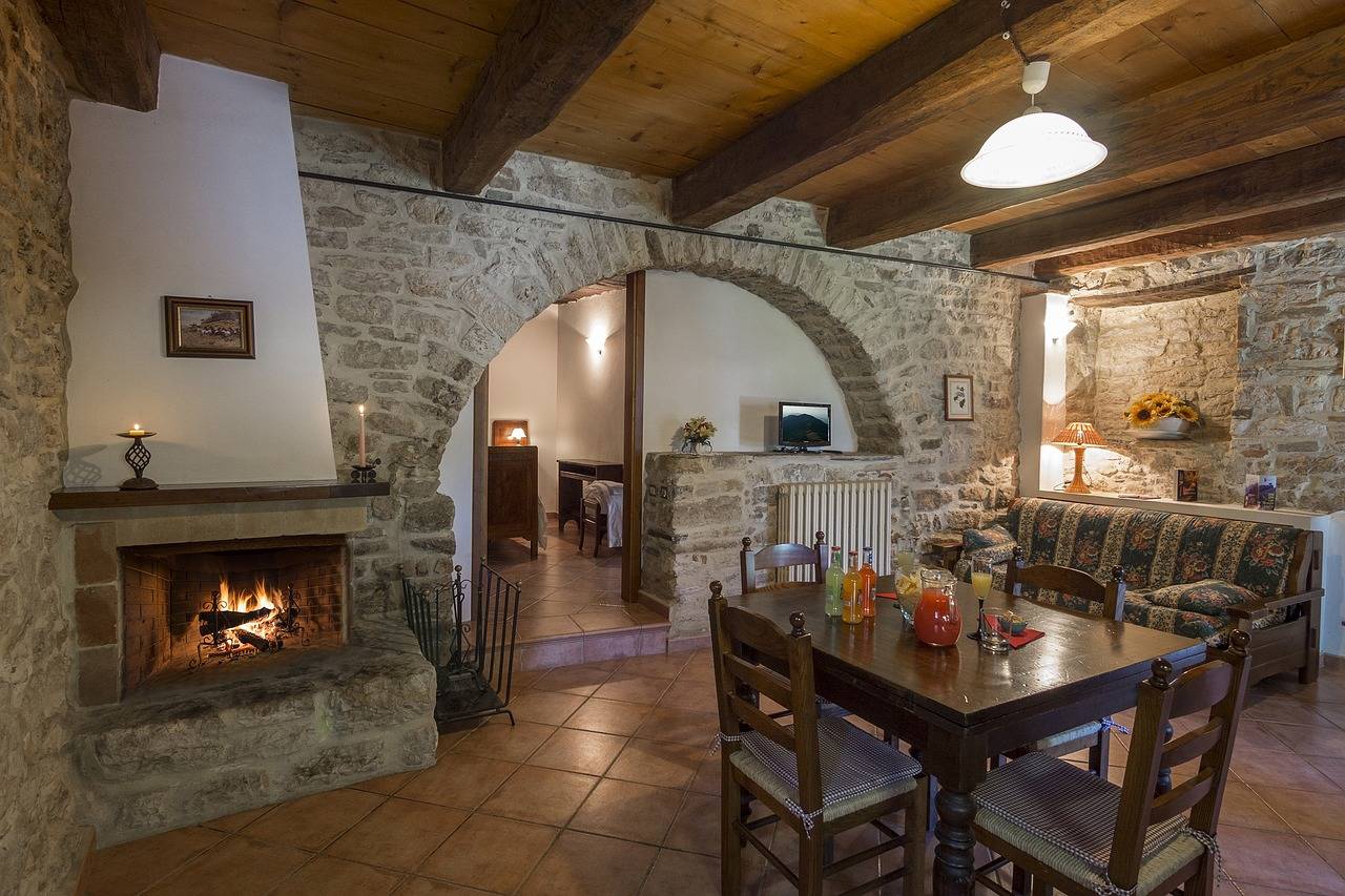 Comprehensive Chimney and Fireplace Services in Chatsworth, CA Expert Chimney and Fireplace Services in Chatsworth, California